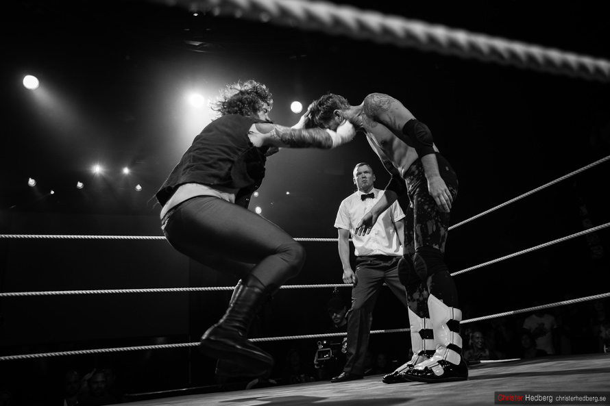 GBG Wrestling: Conny Mejsel vs. Doppelgangster. Photo: Christer Hedberg | christerhedberg.se